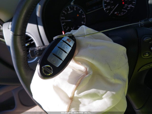 Nissan Pathfinder Sv 2019 5N1DR2MN2KC632620 Image 11