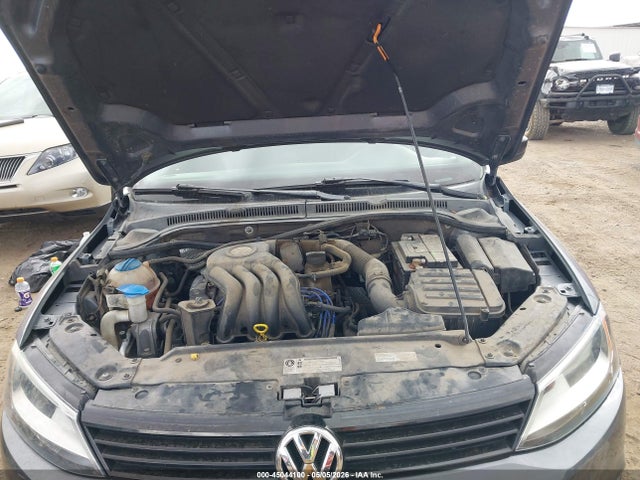 45044100 :رقم المزاد ، 3VW2K7AJ3EM405354 vin ، 2014 Volkswagen Jetta 2.0l S مزاد بيع