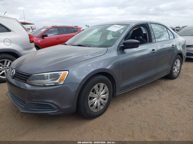 45044100 :رقم المزاد ، 3VW2K7AJ3EM405354 vin ، 2014 Volkswagen Jetta 2.0l S مزاد بيع