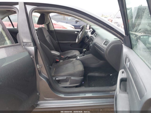 45044100 :رقم المزاد ، 3VW2K7AJ3EM405354 vin ، 2014 Volkswagen Jetta 2.0l S مزاد بيع