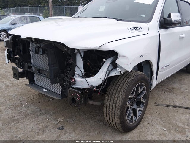 2026 Ram 1500 Laramie  4x4 5'7 Box მანქანა იყიდება აუქციონზე, vin: 3C6SRFJP3T4176806, აუქციონის ნომერი: 45044109