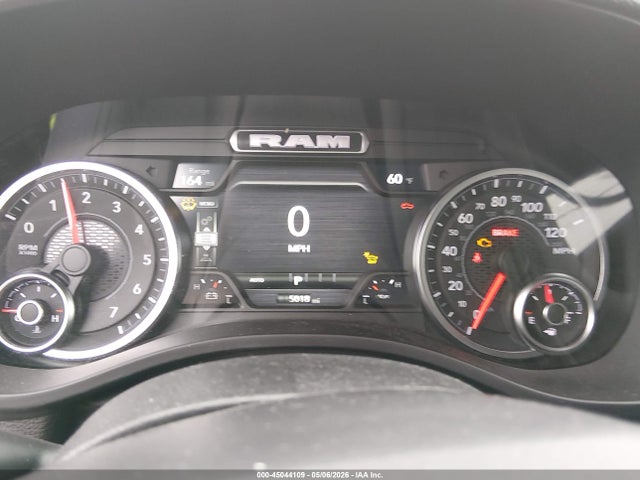 2026 Ram 1500 Laramie  4x4 5'7 Box მანქანა იყიდება აუქციონზე, vin: 3C6SRFJP3T4176806, აუქციონის ნომერი: 45044109