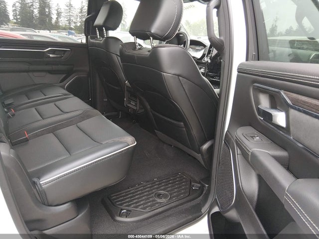 2026 Ram 1500 Laramie  4x4 5'7 Box მანქანა იყიდება აუქციონზე, vin: 3C6SRFJP3T4176806, აუქციონის ნომერი: 45044109