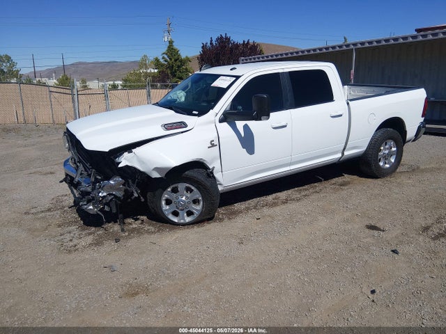 45044125 :رقم المزاد ، 3C6UR5DL5LG115001 vin ، 2020 Ram 2500 Big Horn  4x4 6'4 Box مزاد بيع