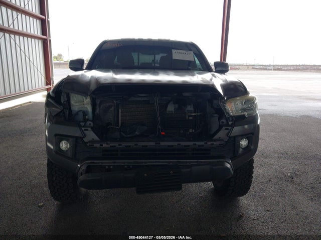 Продажа на аукционе авто 2016 Toyota Tacoma Trd Off Road, vin: 3TMAZ5CN1GM009327, номер лота: 45044127