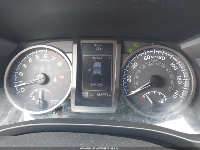 Продажа на аукционе авто 2016 Toyota Tacoma Trd Off Road, vin: 3TMAZ5CN1GM009327, номер лота: 45044127