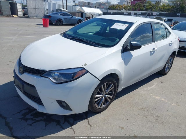 Toyota Corolla Le Plus 2014 5YFBURHEXEP009349 Image 2