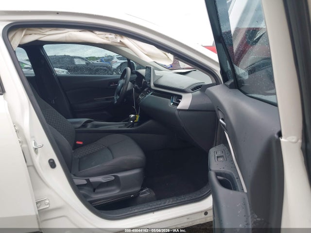 2021 Toyota C-hr Le მანქანა იყიდება აუქციონზე, vin: NMTKHMBX3MR134201, აუქციონის ნომერი: 45044162
