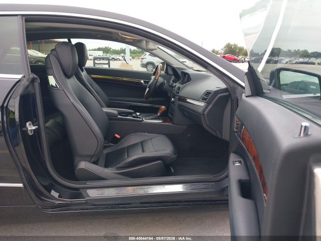 Продажа на аукционе авто 2013 Mercedes-benz E 350, vin: WDDKJ5KB5DF193496, номер лота: 45044194