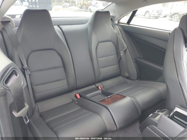 Продажа на аукционе авто 2013 Mercedes-benz E 350, vin: WDDKJ5KB5DF193496, номер лота: 45044194