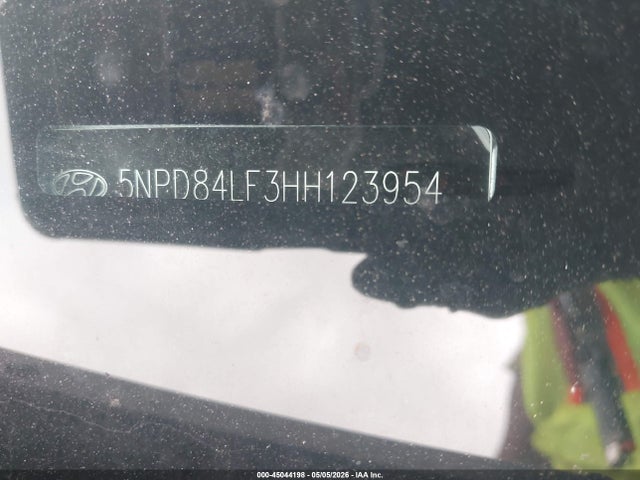 5NPD84LF3HH123954 Hyundai Elantra Limited