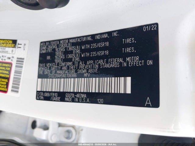 Продажа на аукционе авто 2022 Toyota Highlander Le, vin: 5TDZZRAH5NS106986, номер лота: 45044215