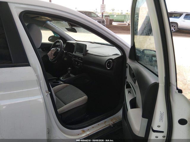 Продаж на аукціоні авто 2022 Hyundai Kona Se, vin: KM8K22AB8NU796927, номер лоту: 45044218