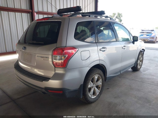 JF2SJAFC8GH453079 Subaru Forester 2.5i Premium
