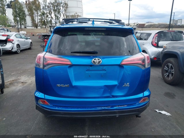 Aukcja sprzedaży 2017 Toyota Rav4 Le, vin: JTMBFREV3HJ148472, numer aukcji: 45044227