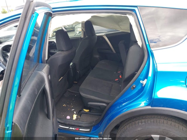 Aukcja sprzedaży 2017 Toyota Rav4 Le, vin: JTMBFREV3HJ148472, numer aukcji: 45044227