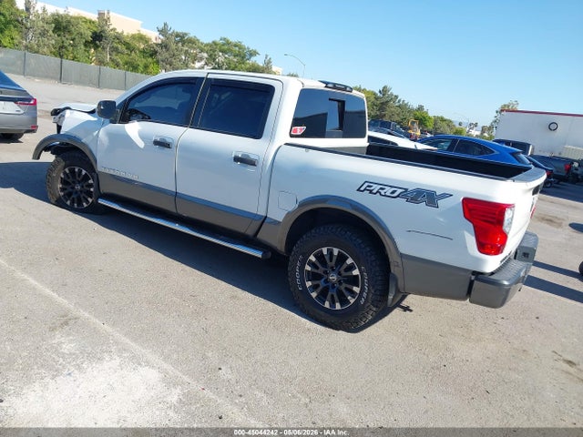 Aukcja sprzedaży 2018 Nissan Titan Pro-4x, vin: 1N6AA1E51JN512721, numer aukcji: 45044242
