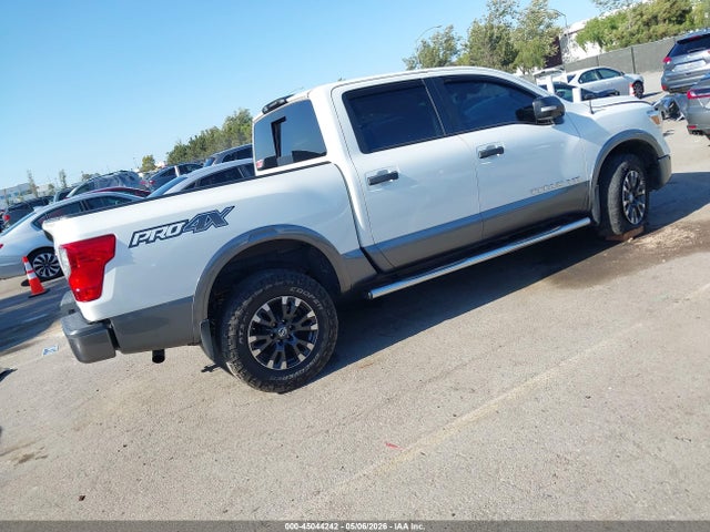Aukcja sprzedaży 2018 Nissan Titan Pro-4x, vin: 1N6AA1E51JN512721, numer aukcji: 45044242
