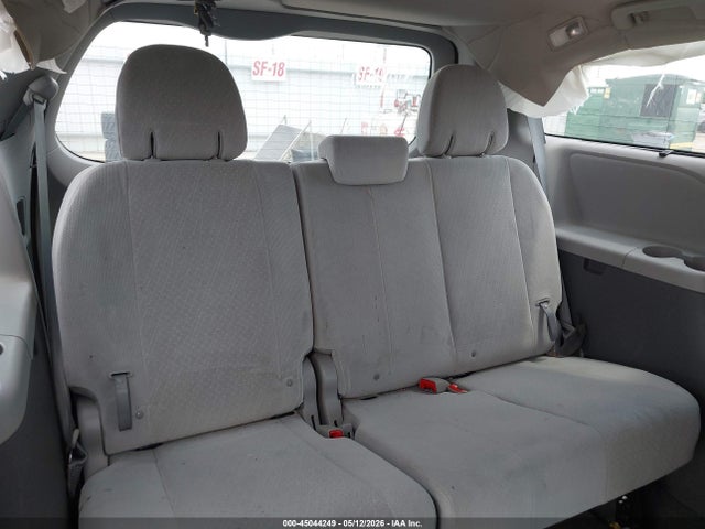 Toyota Sienna Le 7 Passenger 2015 5TDJK3DC2FS122286 Image 18