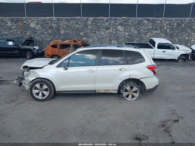 Subaru Forester 2.5i Premium 2015 JF2SJADC4FH424194 Image 14