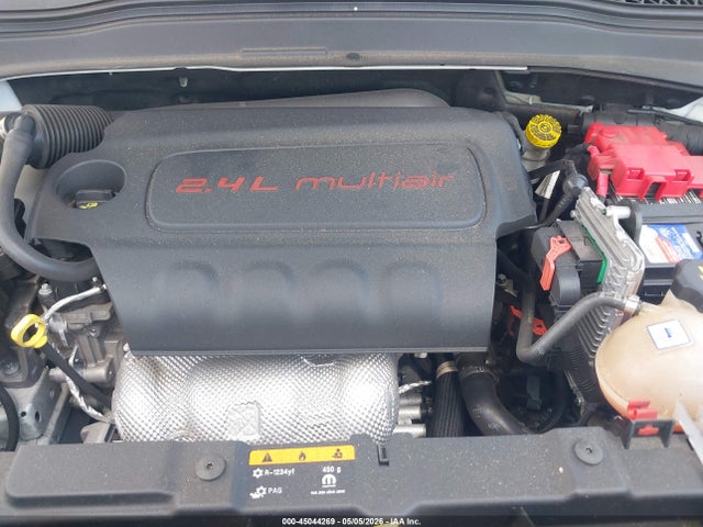 ZACCJABB5JPJ27818 Jeep Renegade Latitude Fwd