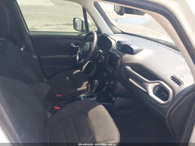 ZACCJABB5JPJ27818 Jeep Renegade Latitude Fwd