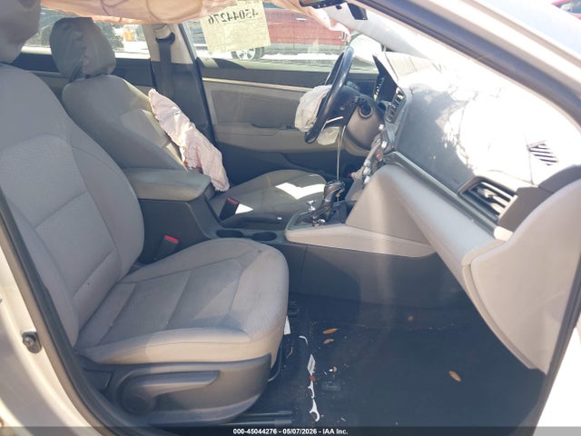 Продажа на аукционе авто 2020 Hyundai Elantra Value Edition, vin: 5NPD84LF2LH557761, номер лота: 45044276