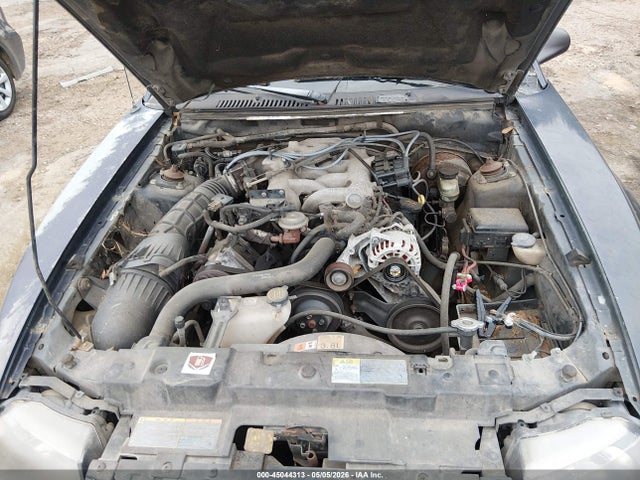 Продажа на аукционе авто 2001 Ford Mustang, vin: 1FAFP40401F161503, номер лота: 45044313