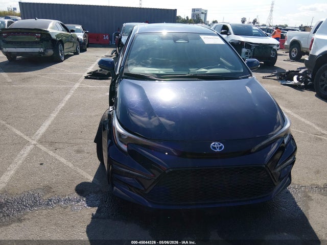 Продажа на аукционе авто 2024 Toyota Corolla Hybrid Se, vin: JTDBCMFE3RJ019871, номер лота: 45044326