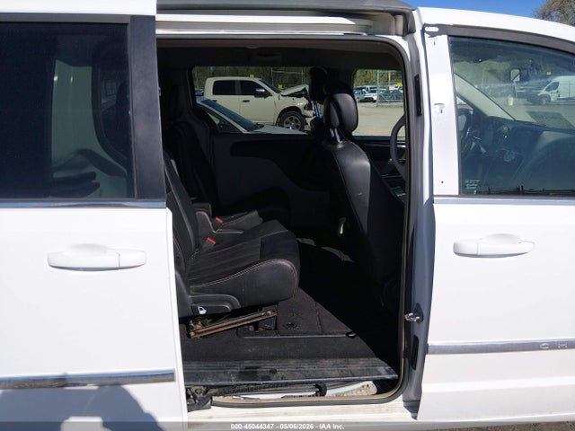 45044347 :رقم المزاد ، 2C4RC1BG7GR157314 vin ، 2016 Chrysler Town & Country Touring مزاد بيع