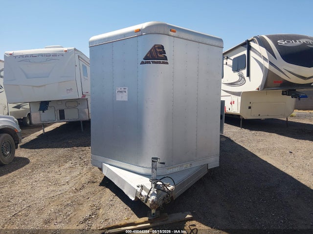 5MKWB2027J0018051 Elite Horse Trailer 20ft