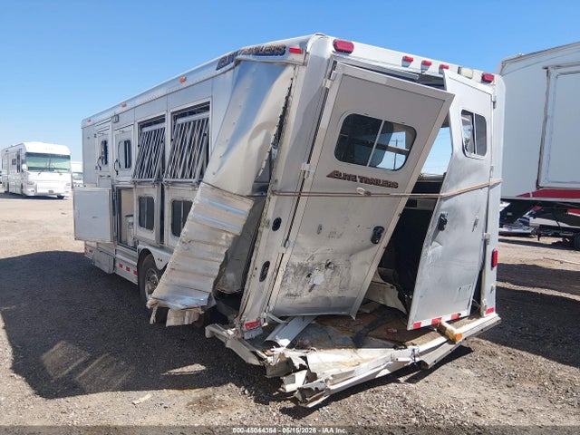 5MKWB2027J0018051 Elite Horse Trailer 20ft