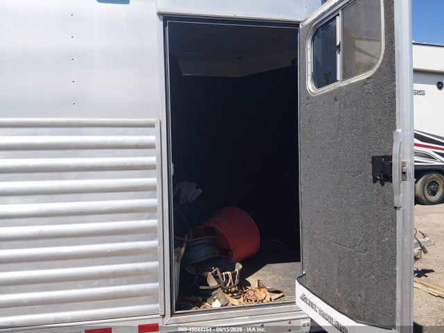 5MKWB2027J0018051 Elite Horse Trailer 20ft