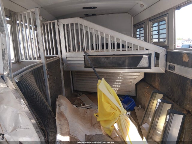 5MKWB2027J0018051 Elite Horse Trailer 20ft