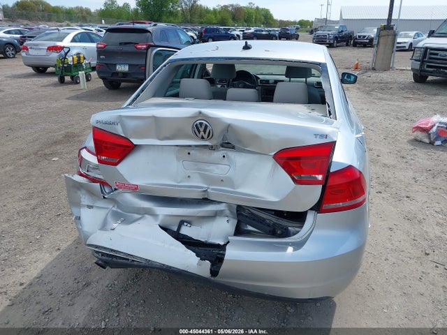 Aukcja sprzedaży 2015 Volkswagen Passat 1.8t Limited Edition, vin: 1VWAT7A34FC083255, numer aukcji: 45044361