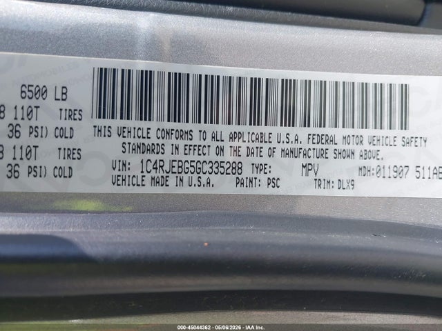 1C4RJEBG5GC335288 Jeep Grand Cherokee Limited