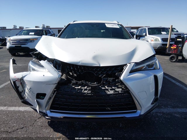 Lexus UX 200 2022 JTHX3JBH9N2046970 Image 11