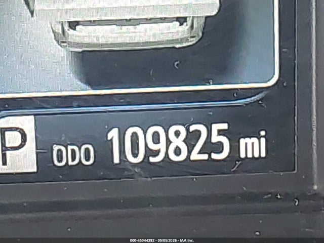 5TDKZ3DC4KS009918 Toyota Sienna Le 8 Passenger
