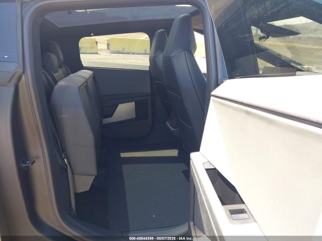 7G2CEHED5SA062548 Tesla Cybertruck All-wheel Drive