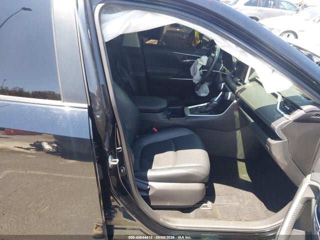 Aukcja sprzedaży 2023 Toyota Rav4 Hybrid Xle Premium, vin: JTMB6RFV3PD083067, numer aukcji: 45044418