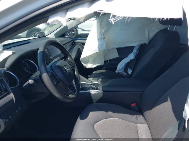 4T1R11AK1NU056423 Toyota CAMRY LE