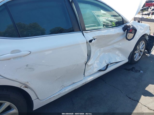 4T1R11AK1NU056423 Toyota CAMRY LE