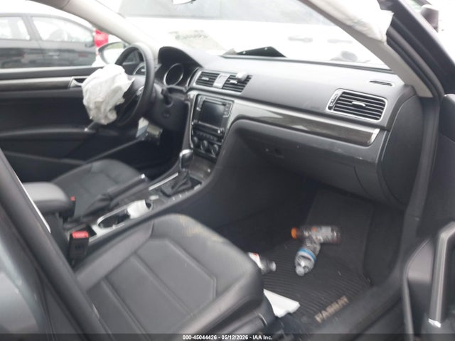 45044426 :رقم المزاد ، 1VWBA7A35JC017784 vin ، 2018 Volkswagen Passat 2.0t Se مزاد بيع