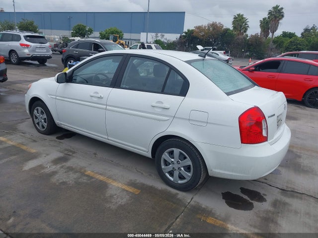 2010 Hyundai Accent Gls მანქანა იყიდება აუქციონზე, vin: KMHCN4AC2AU504263, აუქციონის ნომერი: 45044469
