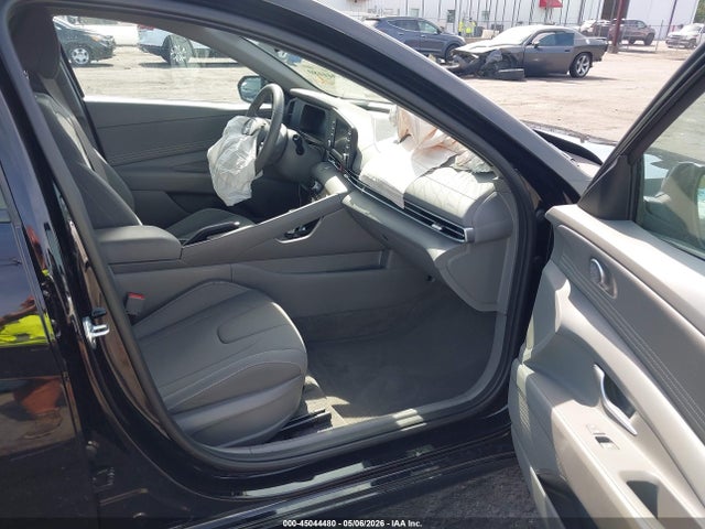 2025 Hyundai Elantra Sel Sport მანქანა იყიდება აუქციონზე, vin: KMHLM4DG6SU035780, აუქციონის ნომერი: 45044480
