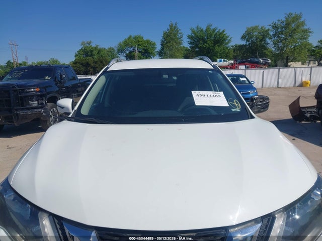 45044489 :رقم المزاد ، KNMAT2MT8JP590212 vin ، 2018 Nissan Rogue Sv مزاد بيع