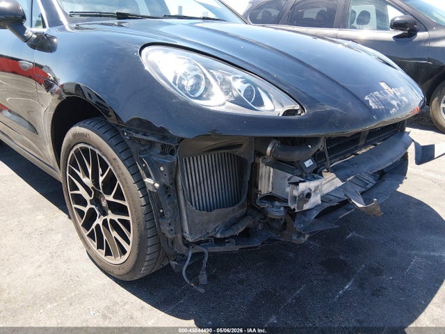 WP1AF2A53FLB97969 Porsche Macan Turbo