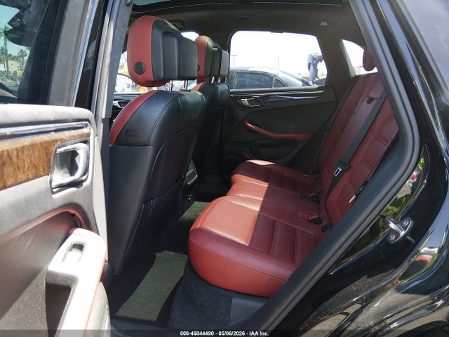 WP1AF2A53FLB97969 Porsche Macan Turbo