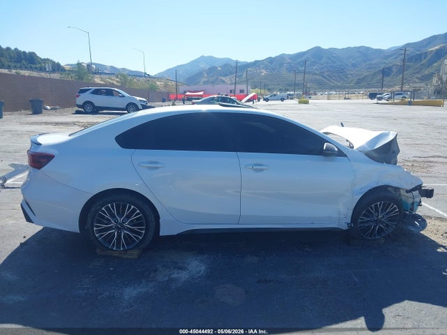 Продажа на аукционе авто 2023 Kia Forte Gt-line, vin: 3KPF54AD0PE562843, номер лота: 45044492