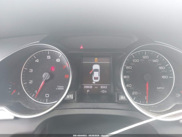 45044503 :رقم المزاد ، WAULFAFRXBA031158 vin ، 2011 Audi A5 2.0t Premium مزاد بيع
